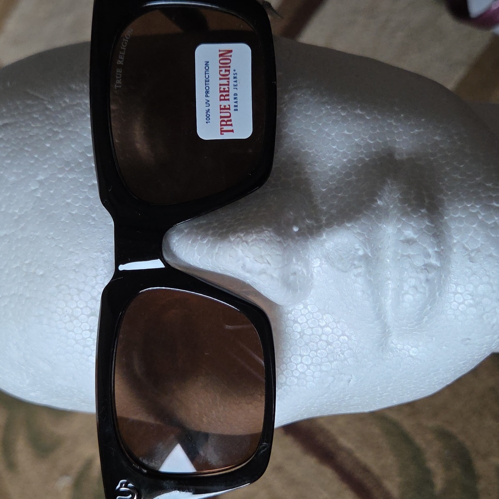 NWT! True Religion Black Frqme Sunglasses